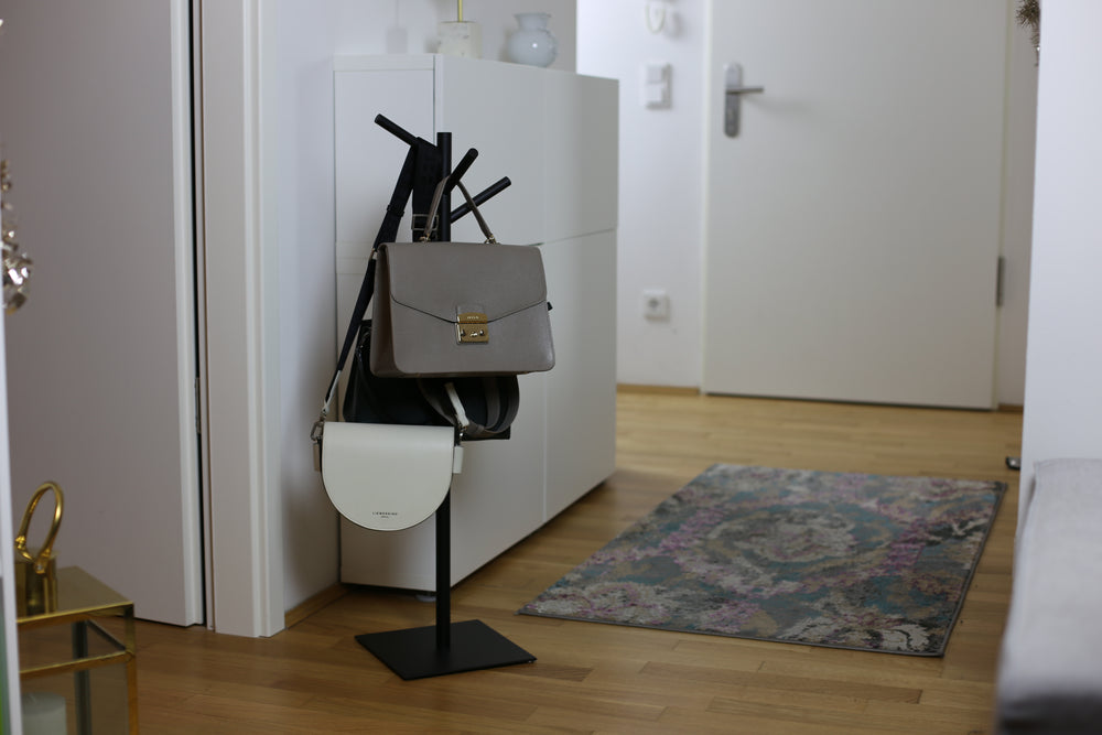 BAG LUCK racks improve customer experience, comfort, security, revenue ...